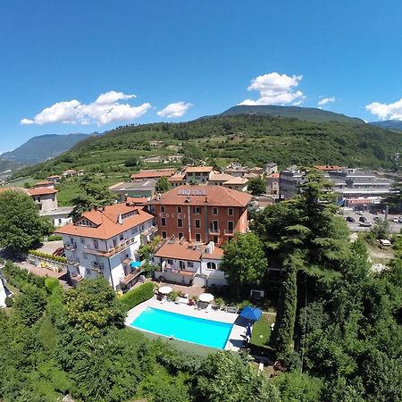 Hotel Sant'Ilario 로베레토 외부 사진