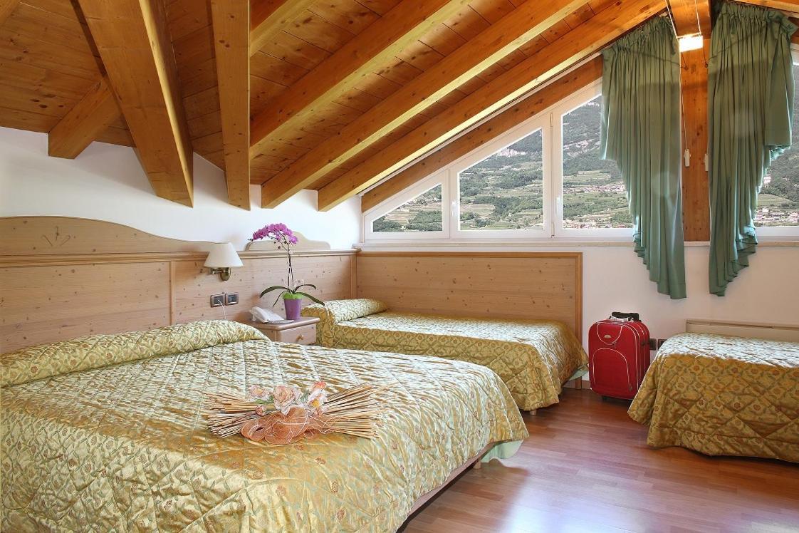 Hotel Sant'Ilario 로베레토 외부 사진