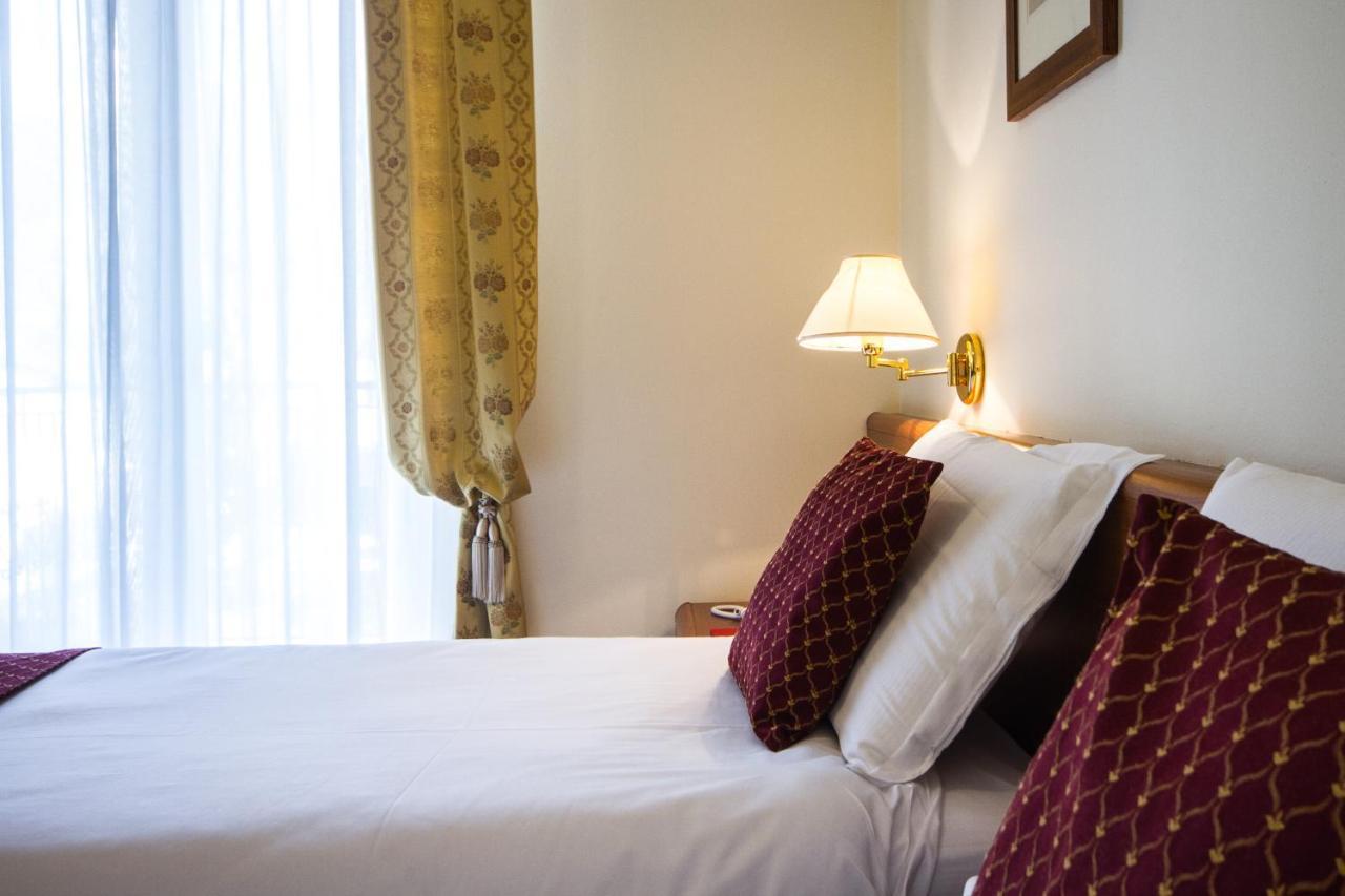 Hotel Sant'Ilario 로베레토 외부 사진